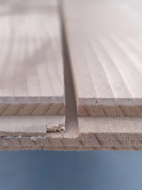 Leveä Sisustuspaneeli 17x145 HIEKKA sävyllä