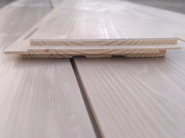 Leveä Sisustuspaneeli 17x145 HIEKKA sävyllä